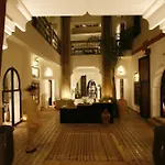Riad 5 Sens