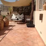 Riad 5 Sens